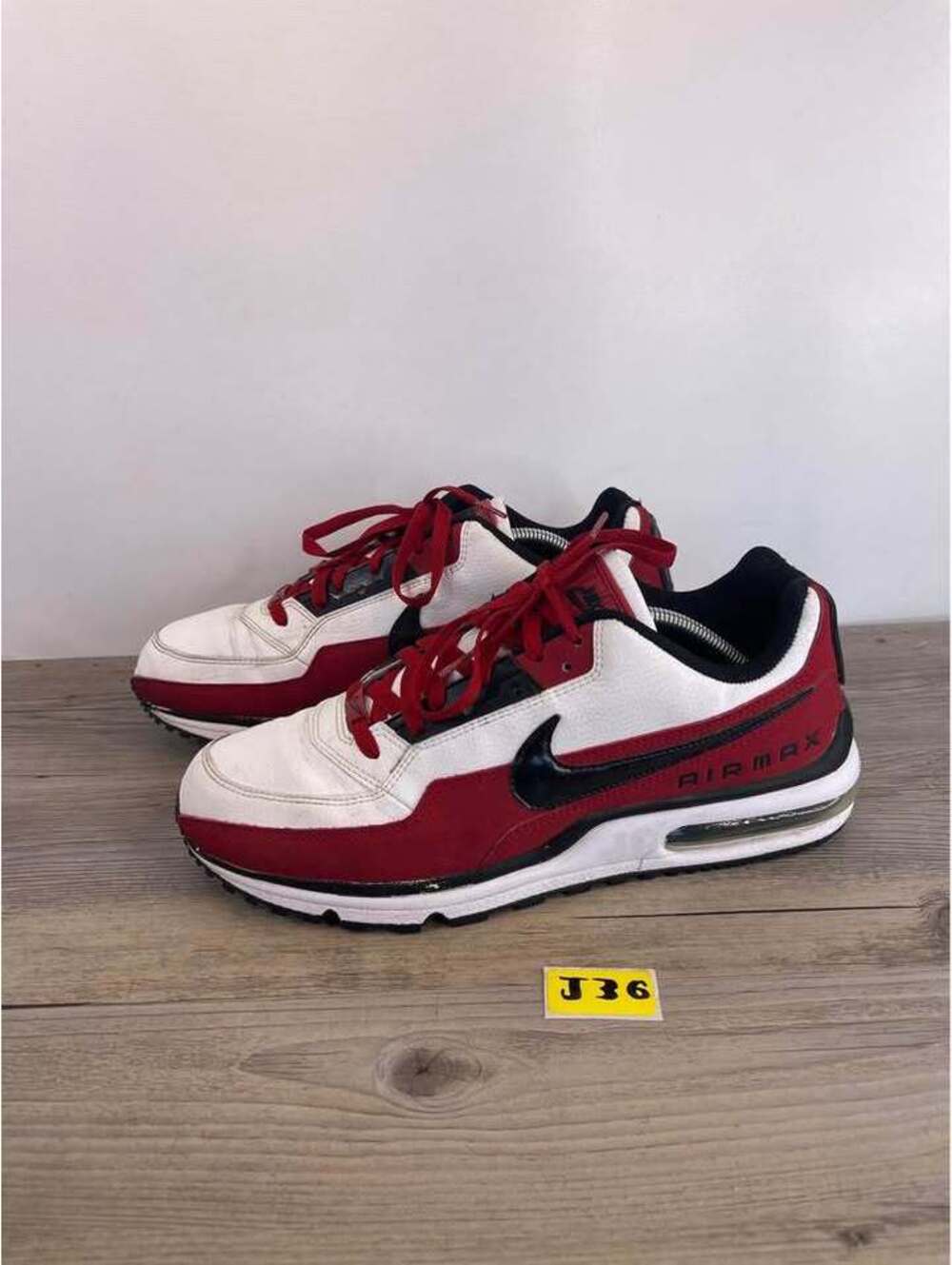 Nike Air Max Wright White Red Black Sneakers Size 12 Men 407979-196